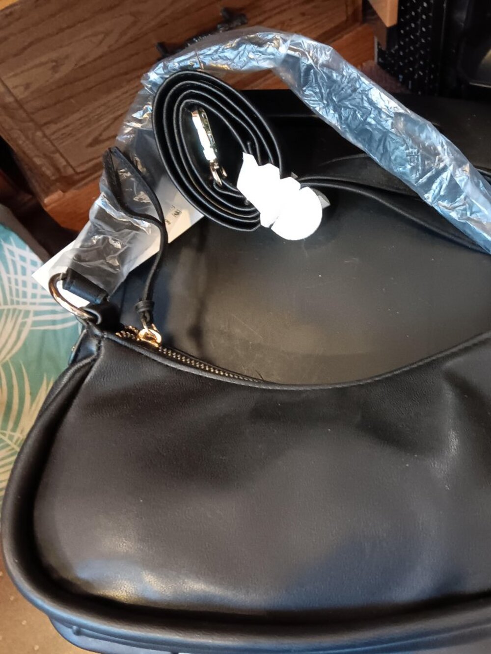 NOBO No Boundaries Women's Black Shoulder bag   hand Bag Purse NWT! STYLISH! - Picture 3 of 3